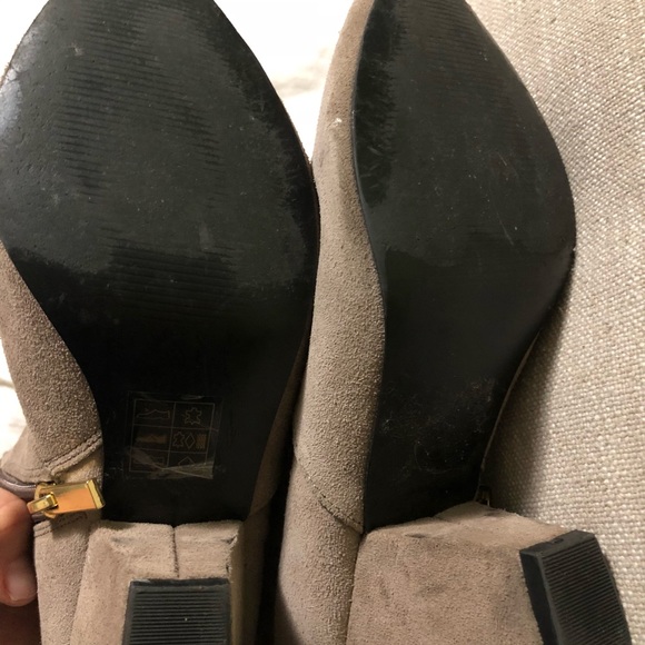 Dolce Vita booties - super comfy and cute - Picture 3 of 4